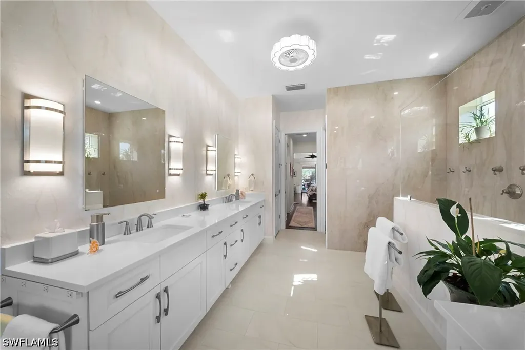 9230 Gypsum Way Naples FL 34120
