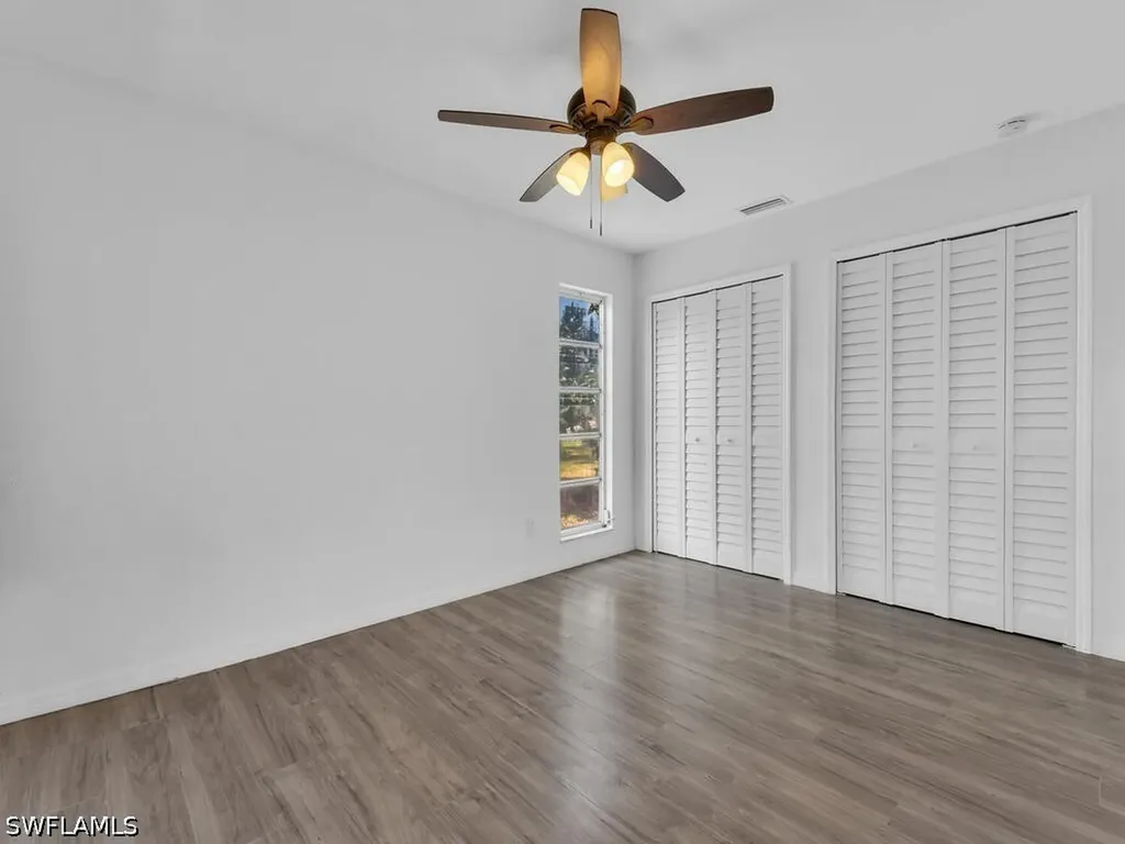 5620 Foxlake Drive North Fort Myers FL 33917