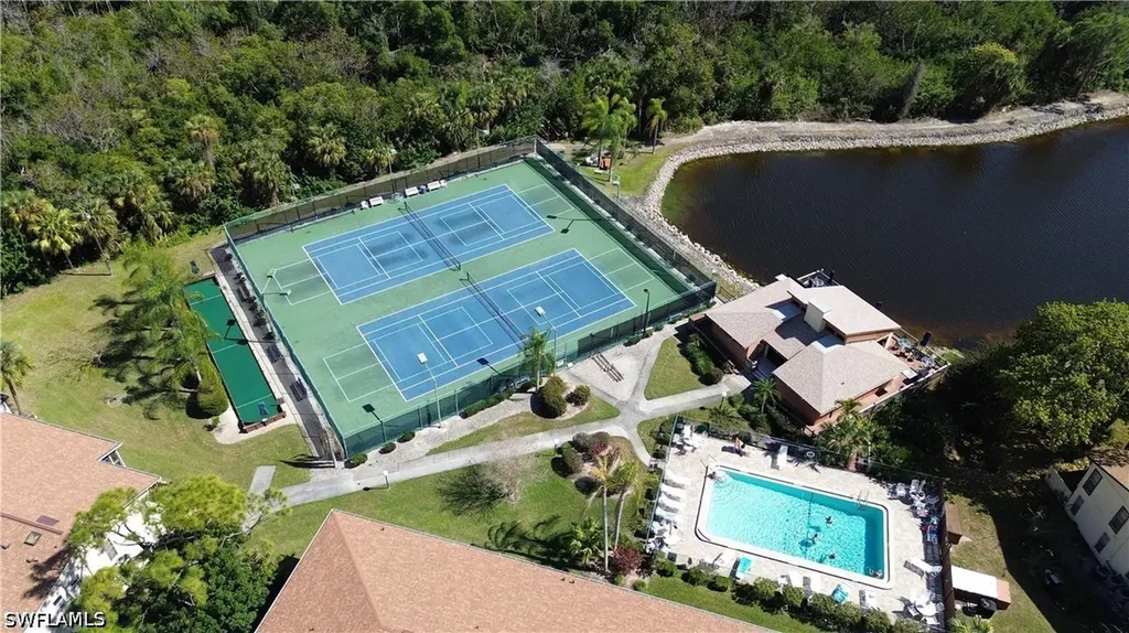 5620 Foxlake Drive North Fort Myers FL 33917