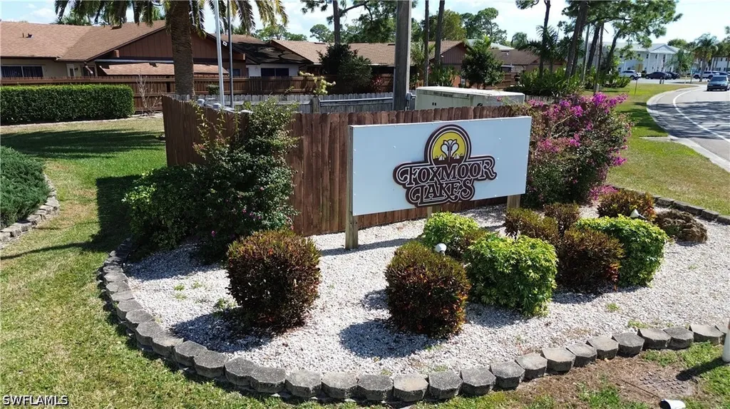 5620 Foxlake Drive North Fort Myers FL 33917