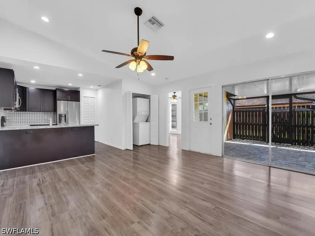 5620 Foxlake Drive North Fort Myers FL 33917