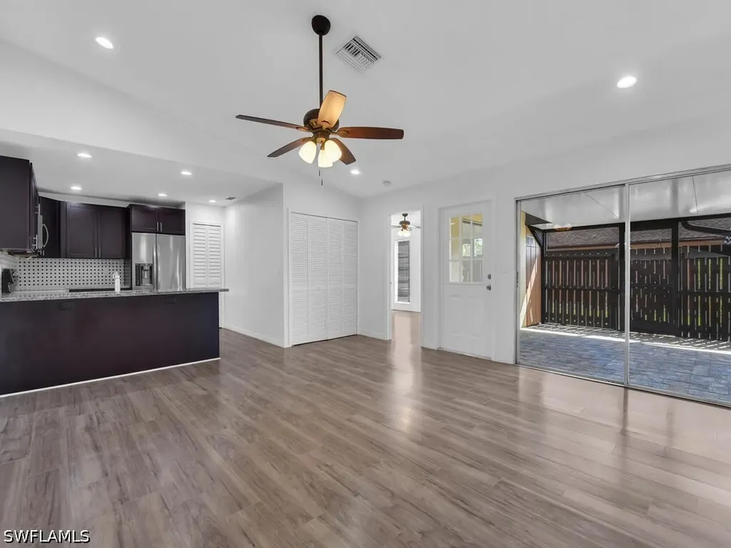 5620 Foxlake Drive North Fort Myers FL 33917
