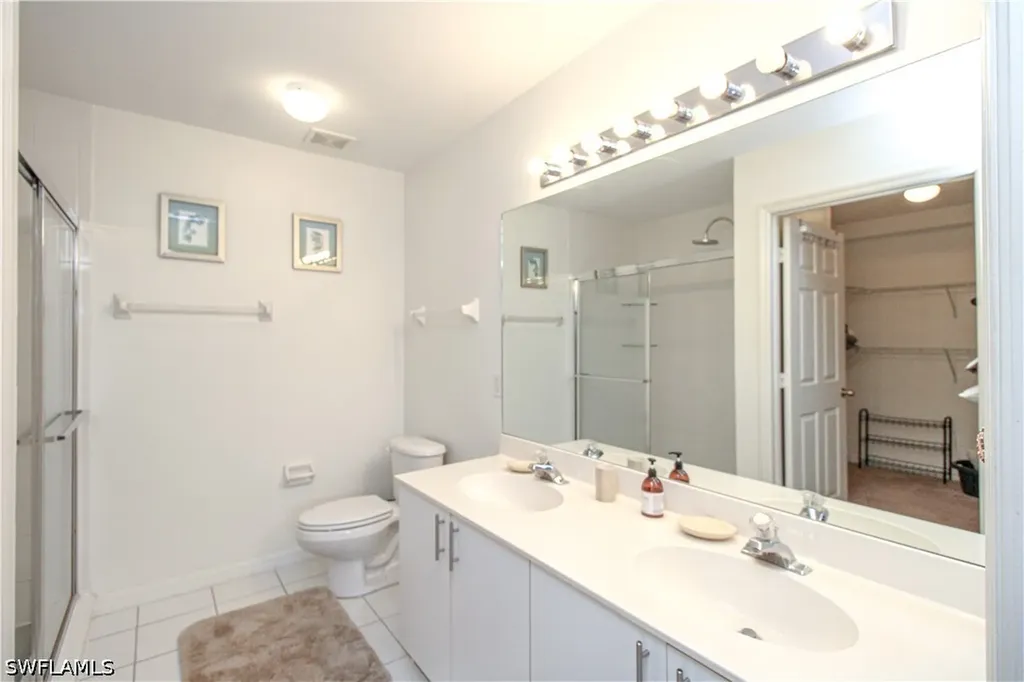 519 Roma Court Naples FL 34110