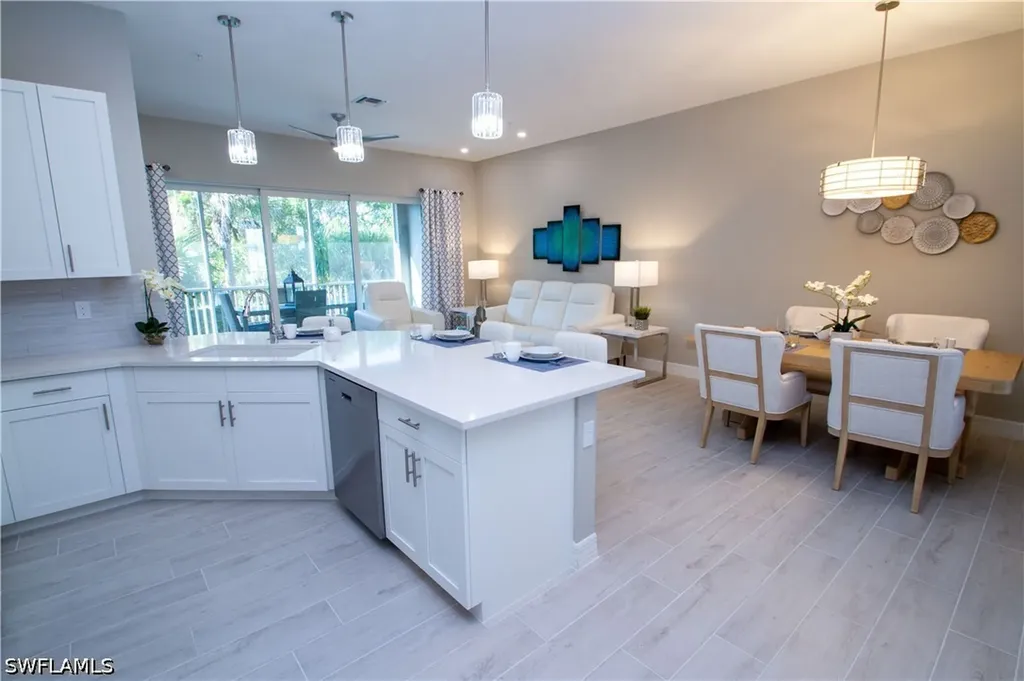 262 Indies Drive Naples FL 34114