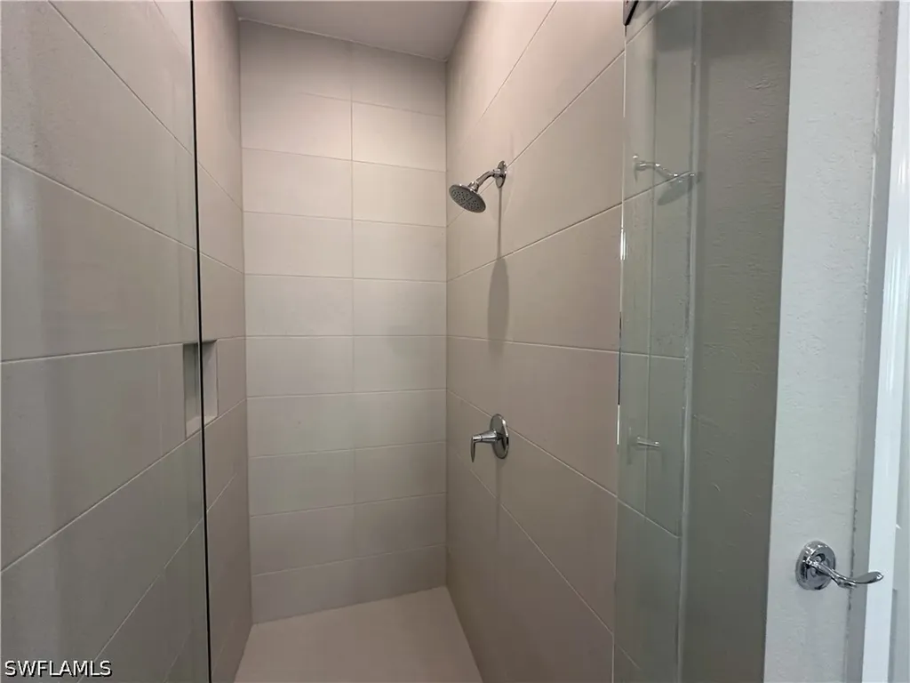 262 Indies Drive Naples FL 34114