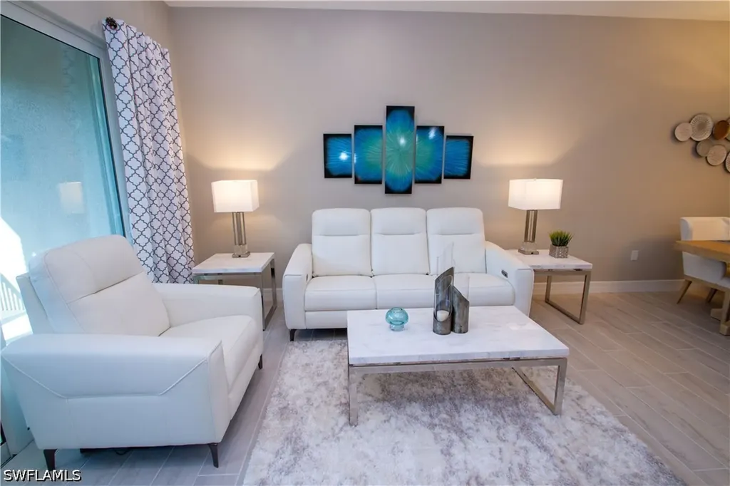 262 Indies Drive Naples FL 34114