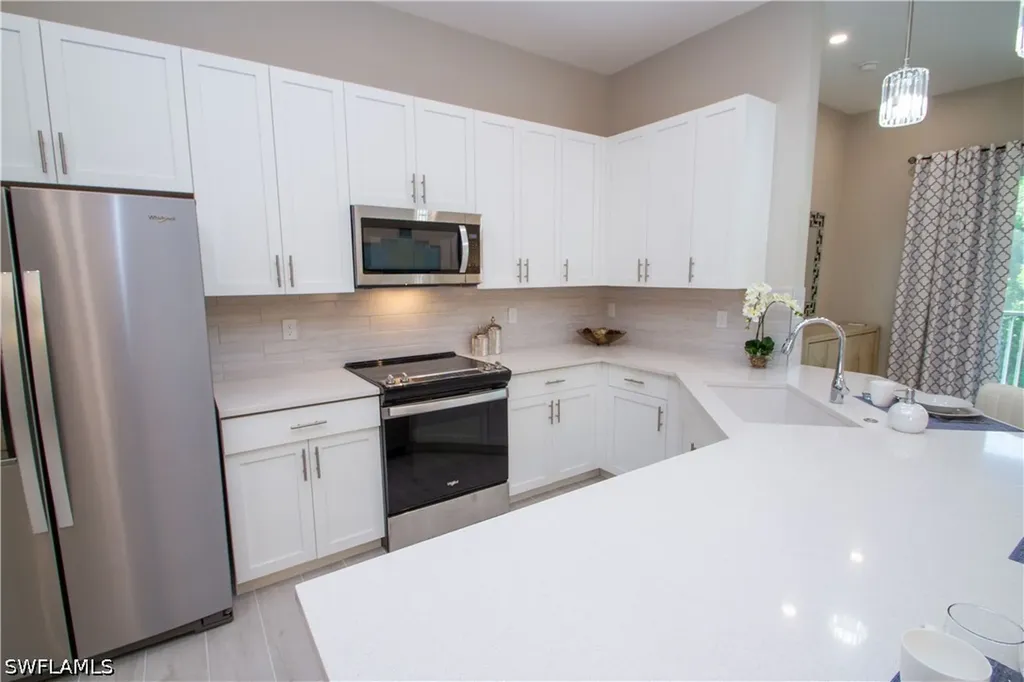 262 Indies Drive Naples FL 34114