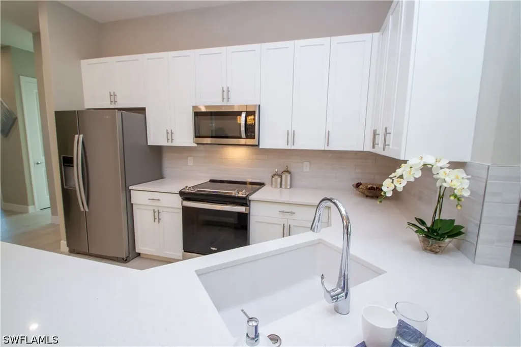 262 Indies Drive Naples FL 34114