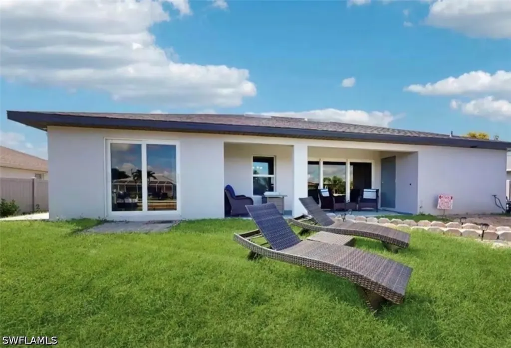 1341 NE 2nd Street Cape Coral FL 33909
