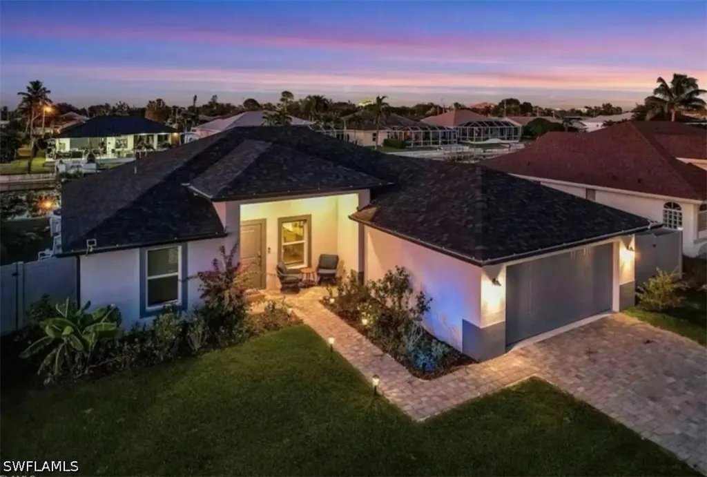 1341 NE 2nd Street Cape Coral FL 33909