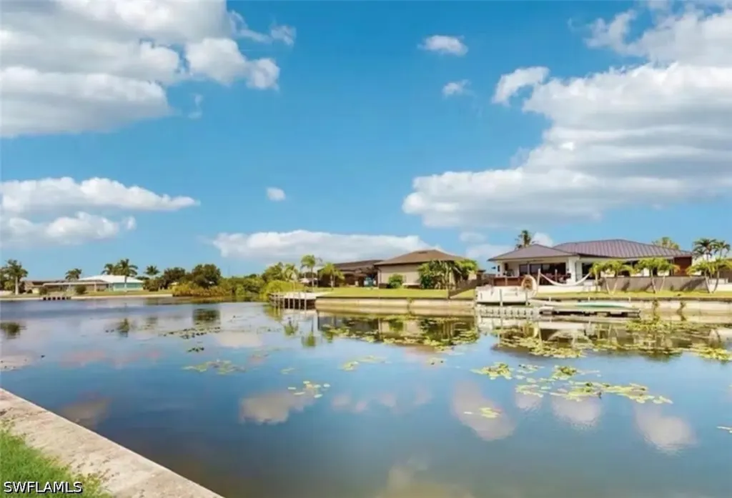 1341 NE 2nd Street Cape Coral FL 33909