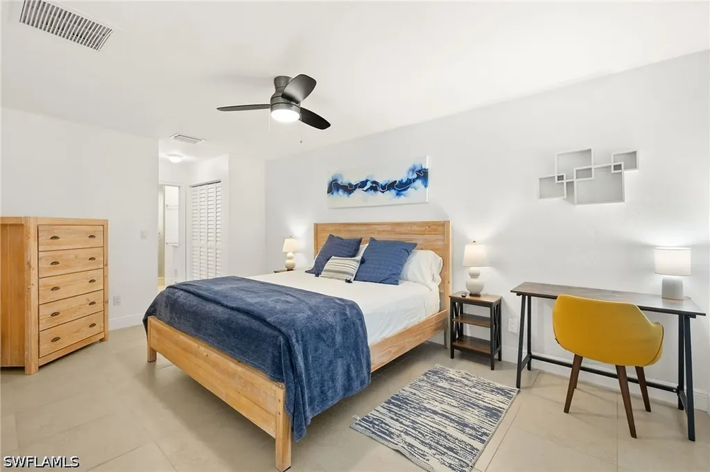745 91st Avenue N Naples FL 34108