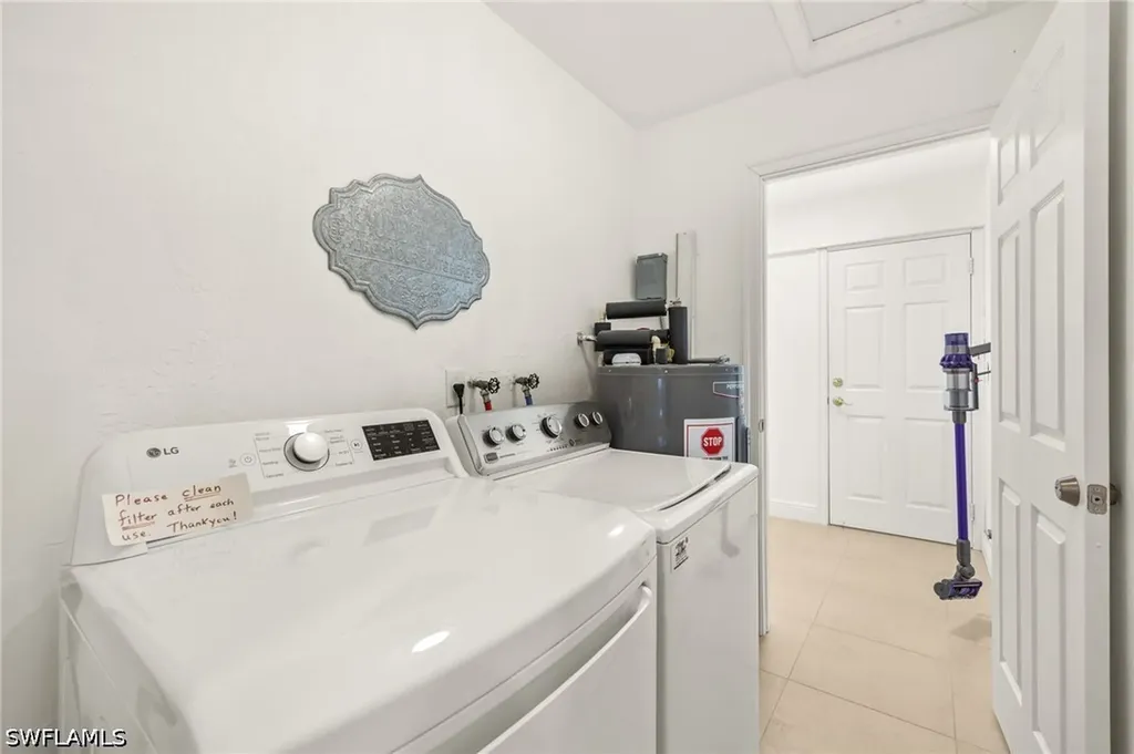 745 91st Avenue N Naples FL 34108
