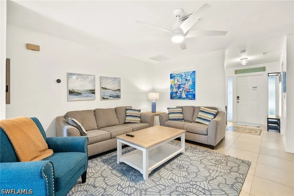 745 91st Avenue N Naples FL 34108