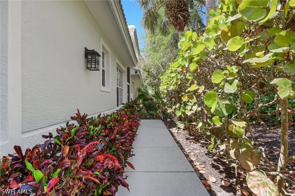 4501 Cardinal Cove Lane Naples FL 34114