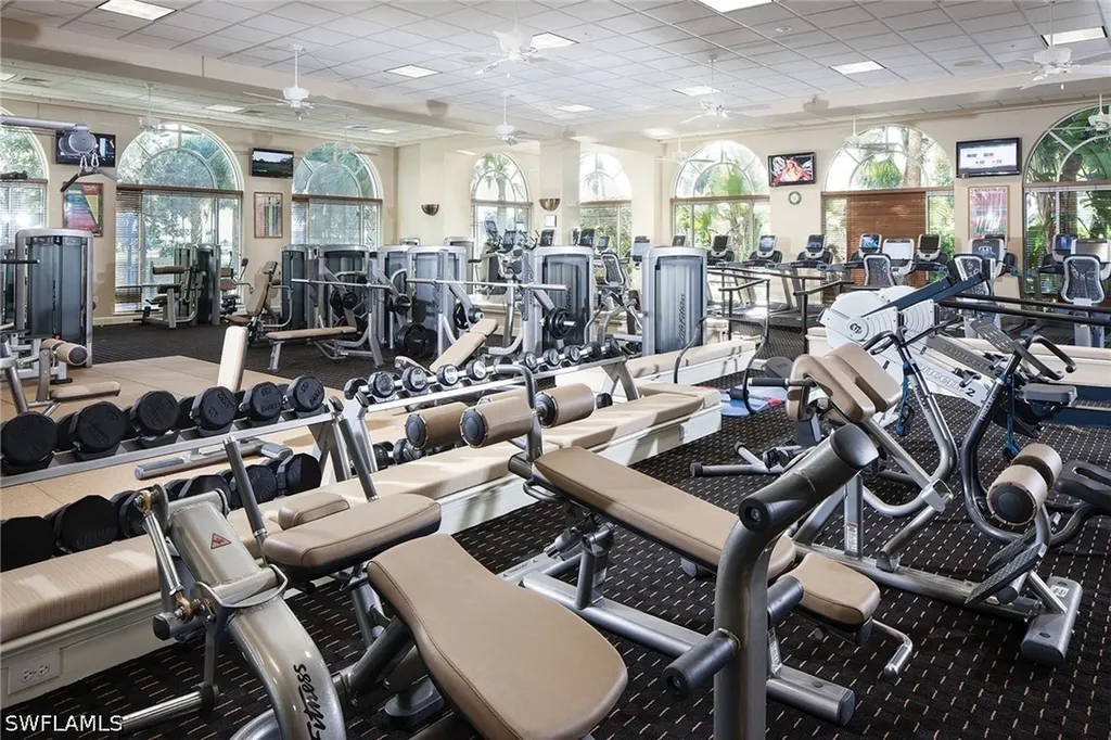 4501 Cardinal Cove Lane Naples FL 34114