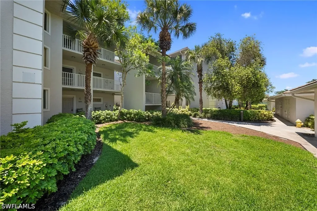 760 Waterford Drive Naples FL 34113