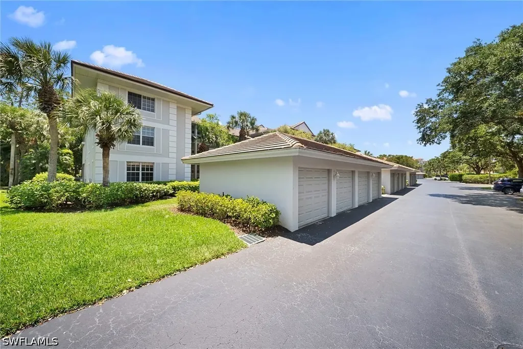 760 Waterford Drive Naples FL 34113