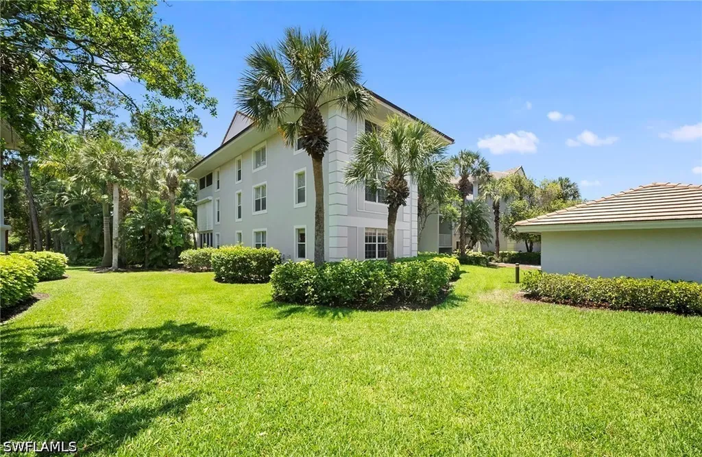 760 Waterford Drive Naples FL 34113