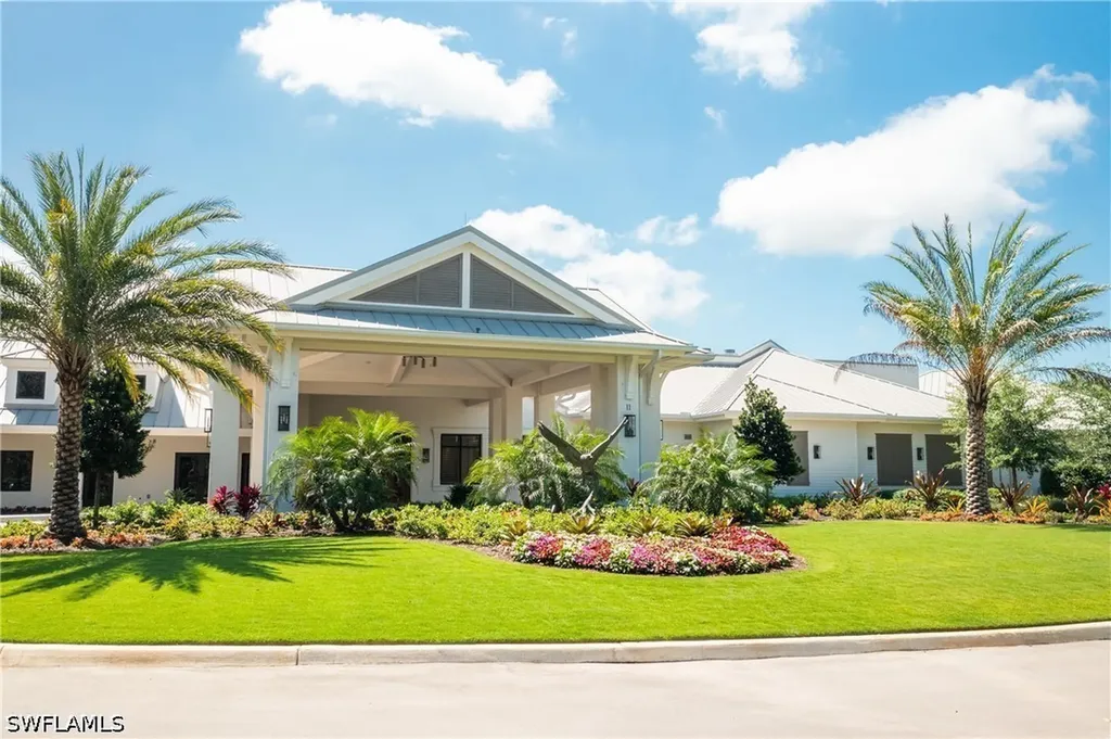 760 Waterford Drive Naples FL 34113