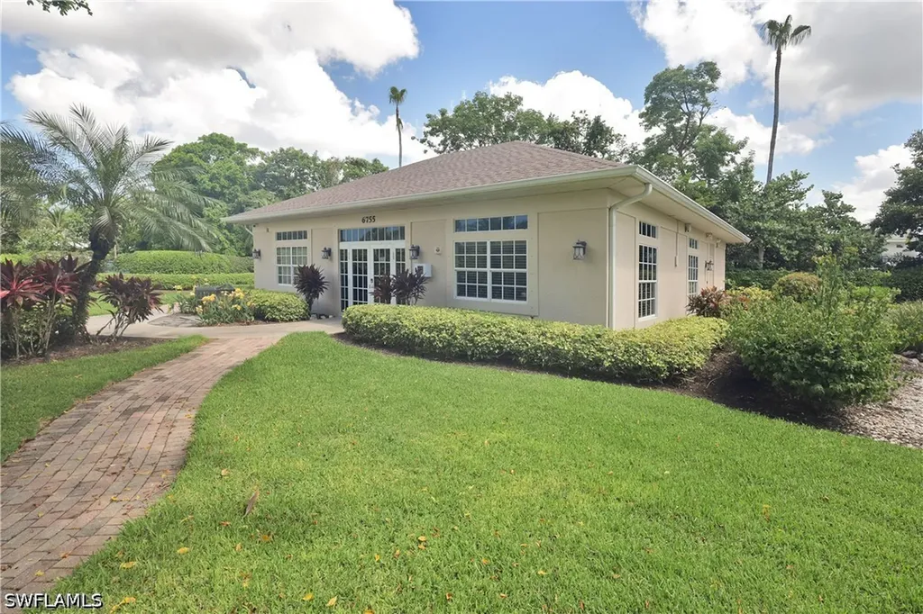 6820 Lone Oak Boulevard Naples FL 34109