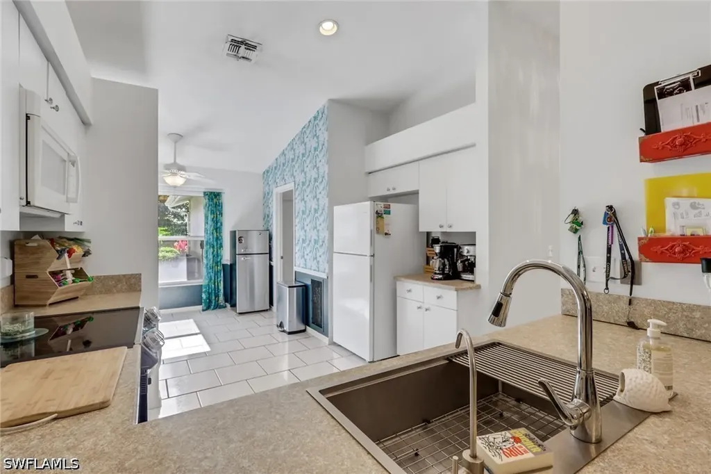1835 W Crown Pointe Boulevard Naples FL 34112