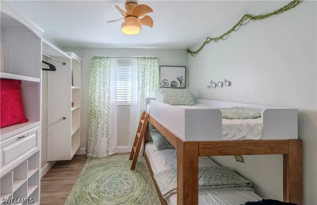 1385 Wisconsin Drive Naples FL 34103