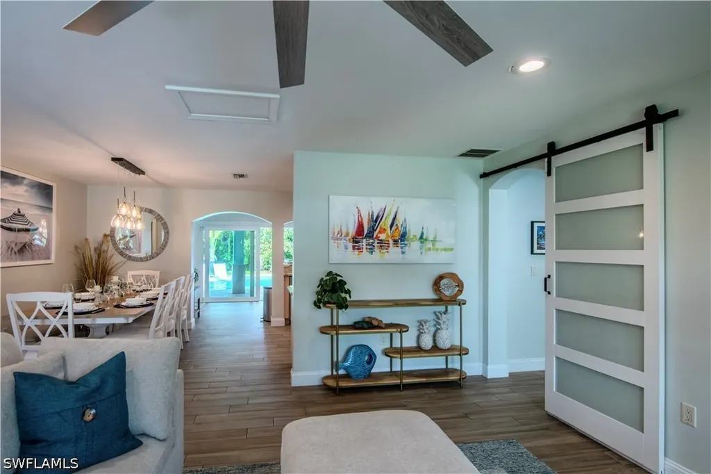1385 Wisconsin Drive Naples FL 34103