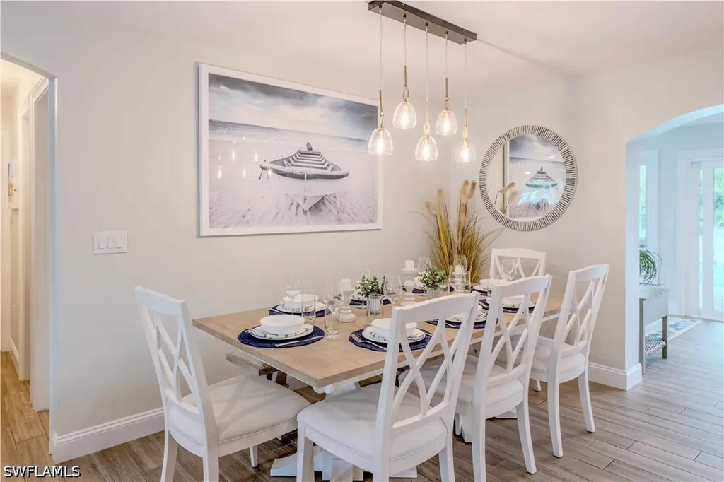 1385 Wisconsin Drive Naples FL 34103