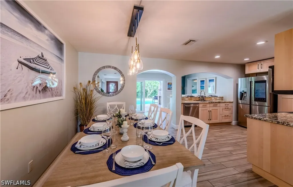 1385 Wisconsin Drive Naples FL 34103