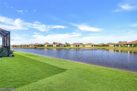 1839 Alameda Drive Naples FL 34120