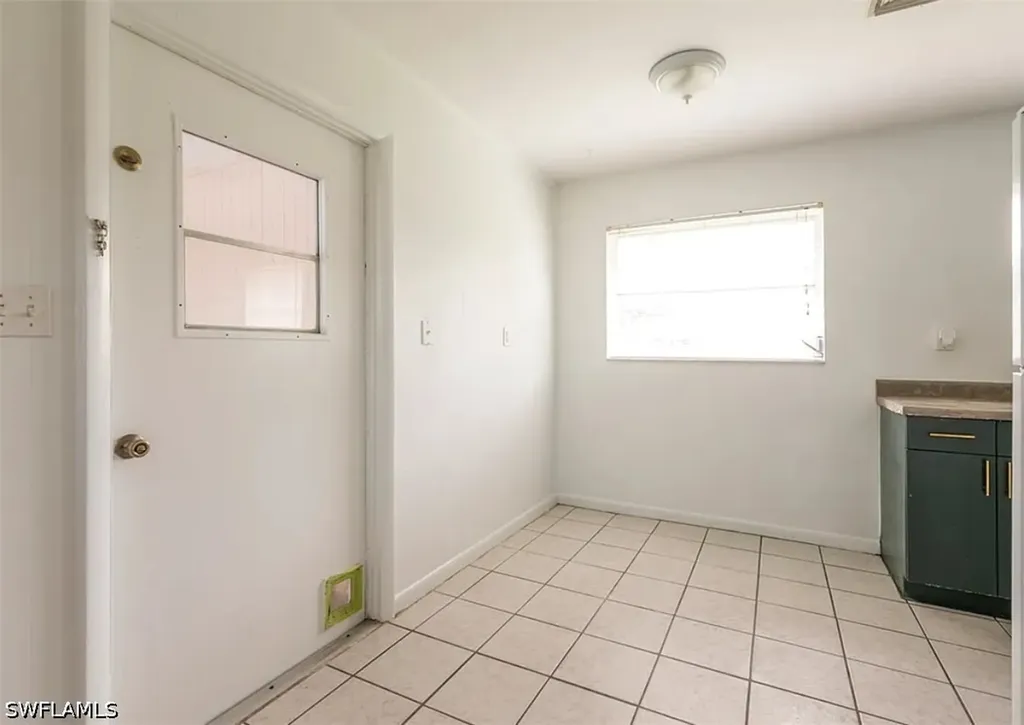 4004 12th Street N Naples FL 34103