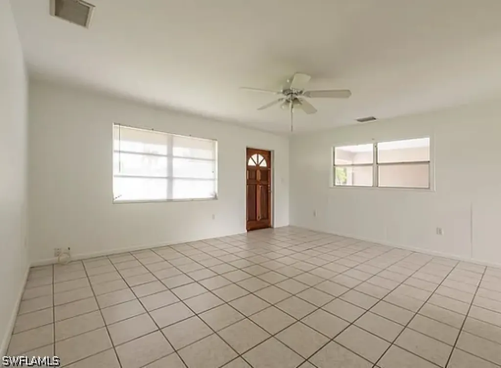 4004 12th Street N Naples FL 34103