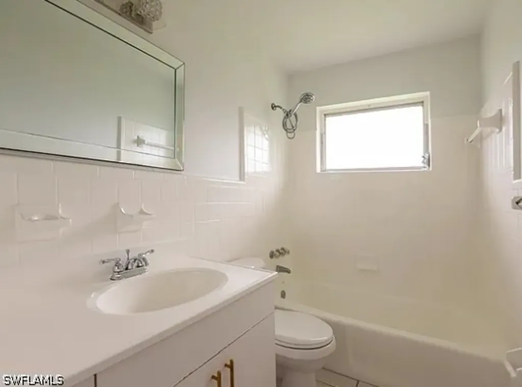 4004 12th Street N Naples FL 34103