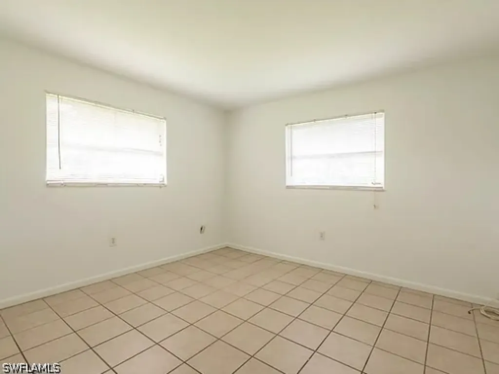 4004 12th Street N Naples FL 34103