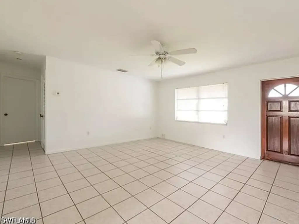 4004 12th Street N Naples FL 34103