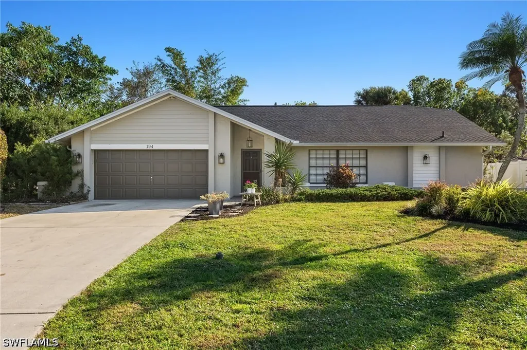 194 Wickliffe Drive Naples FL 34110