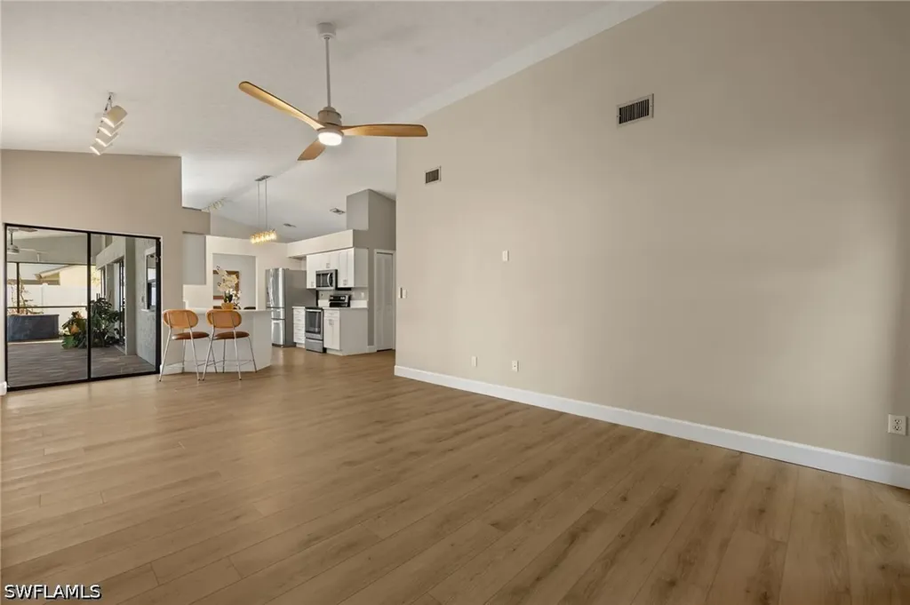 194 Wickliffe Drive Naples FL 34110