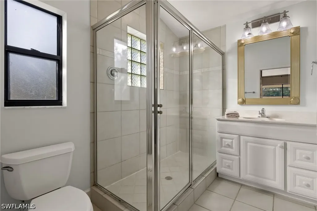194 Wickliffe Drive Naples FL 34110