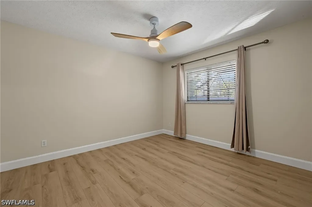 194 Wickliffe Drive Naples FL 34110