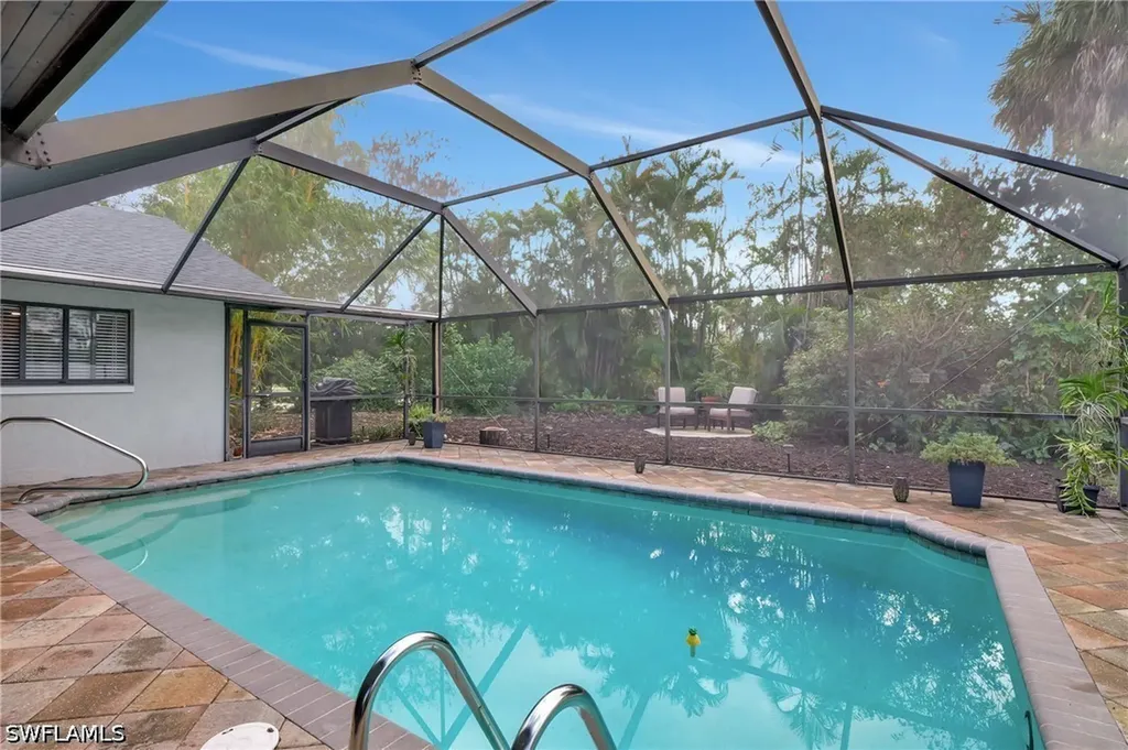 194 Wickliffe Drive Naples FL 34110
