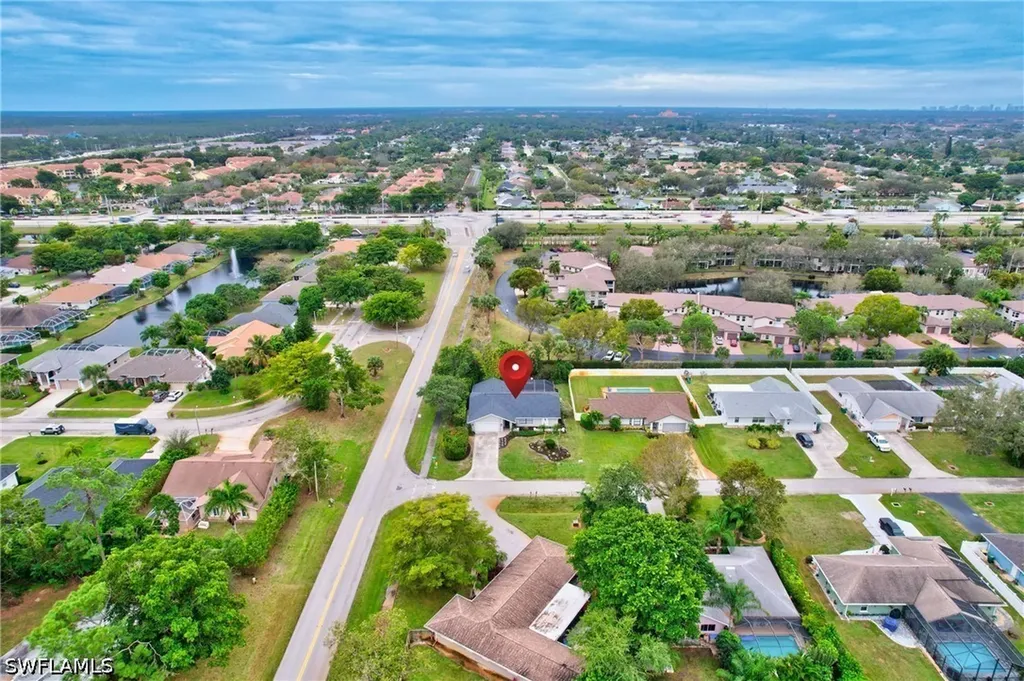 194 Wickliffe Drive Naples FL 34110