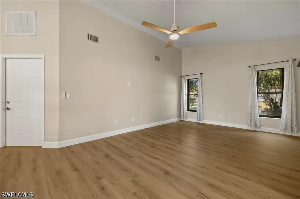 194 Wickliffe Drive Naples FL 34110