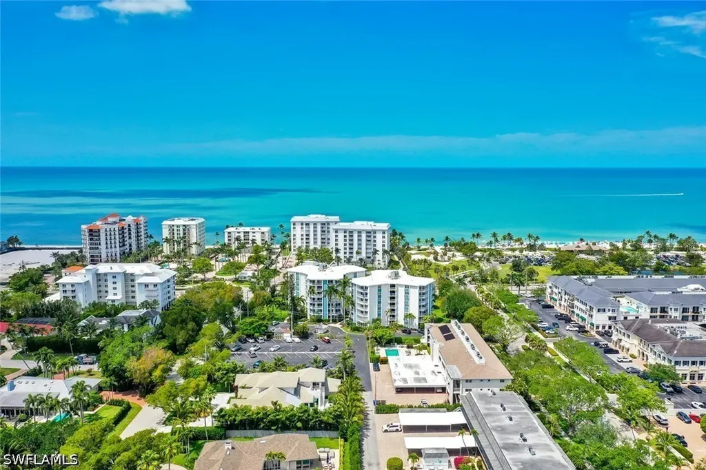 1300 Gulf Shore Boulevard N Naples FL 34102