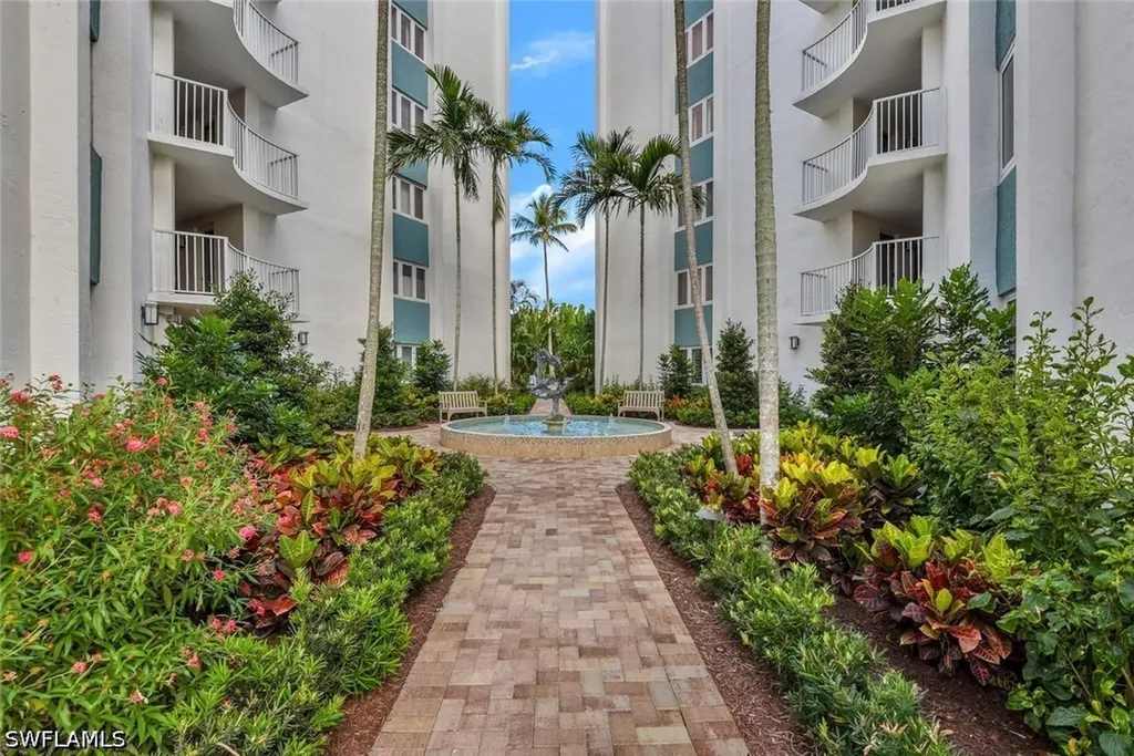 1300 Gulf Shore Boulevard N Naples FL 34102