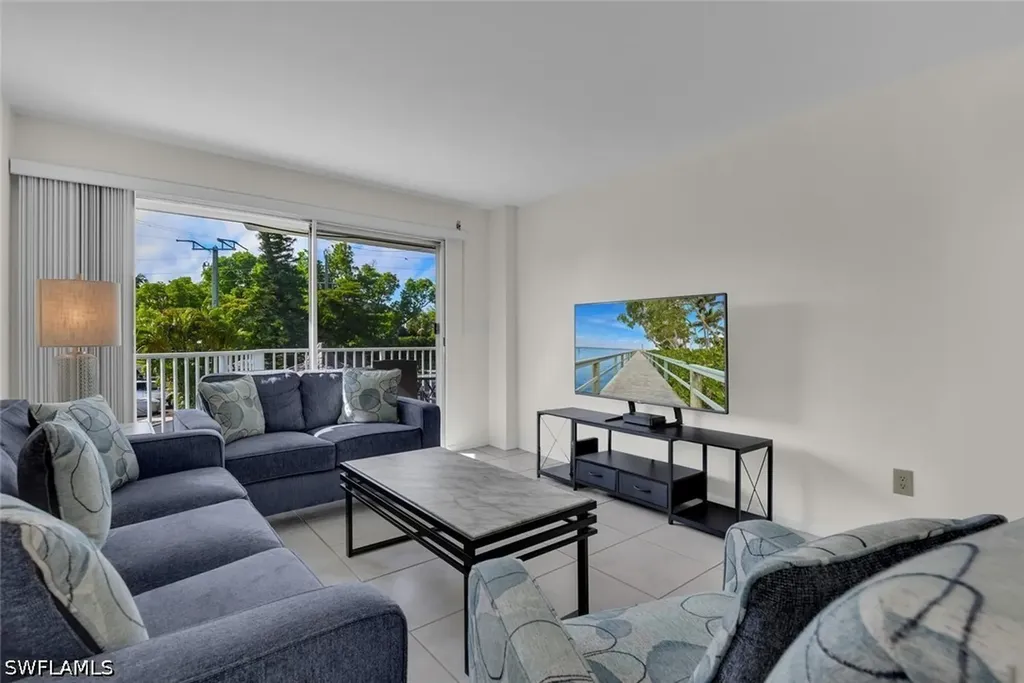1300 Gulf Shore Boulevard N Naples FL 34102