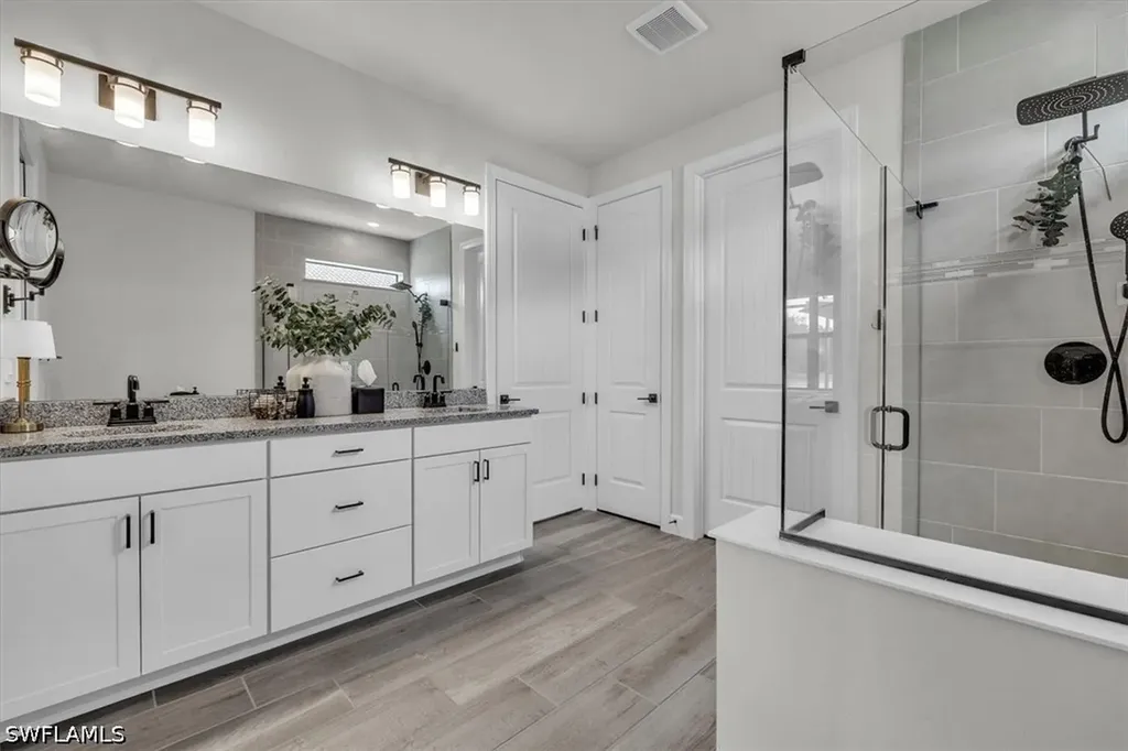 2937 Sagittaria Lane Alva FL 33920