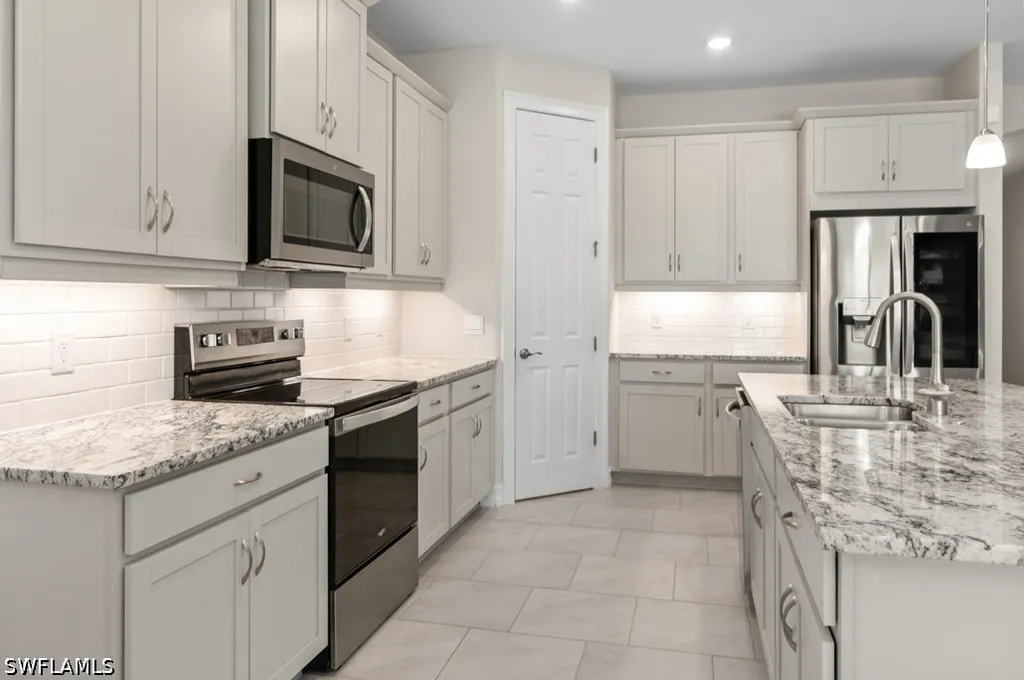 Cape Coral FL 33993