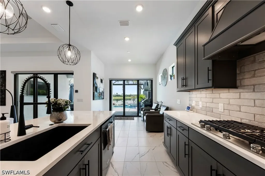 20422 Pebble Glen Drive Estero FL 33928