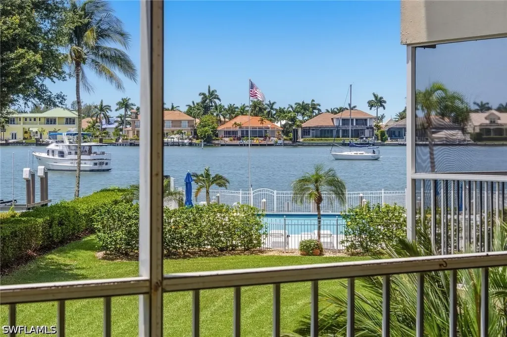 816 W Elkcam Circle Marco Island FL 34145